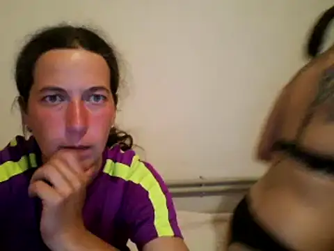 Snapshot of DanicaFey chatting on 05-29-26, 06:17 DanicaFey online show from 05-29-26, 06:17