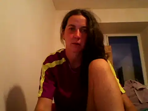 Snapshot of DanicaFey chatting on 05-30-26, 06:27 DanicaFey online show from 05-30-26, 06:27