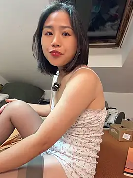 Iridessa- online show from 08-04-26, 01:57