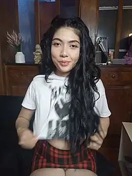 Snapshot of Agnes_cox chatting on 05-26-26, 11:01 Agnes cox online show from 05-26-26, 11:01