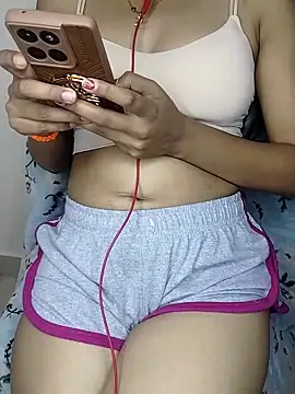 Snapshot of kannadagirll369 chatting on 06-19-26, 05:17 kannadagirll369 online show from 06-19-26, 05:17