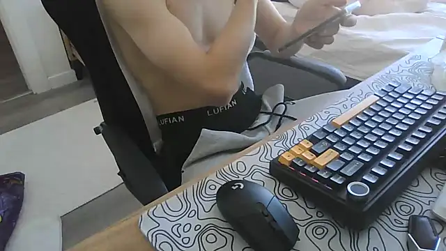 turkishtwinkefe online show from 06-10-26, 12:48