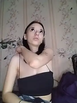 Snapshot of -VictoriaJohnson- chatting on 07-01-26, 02:18 -VictoriaJohnson- online show from 07-01-26, 02:18