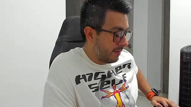 LucaBorbon online show from 05-12-26, 11:57