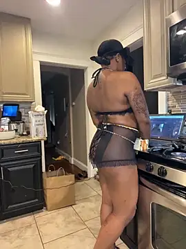 Snapshot of angelbby_ chatting on 05-29-26, 03:59 angelbby online show from 05-29-26, 03:59
