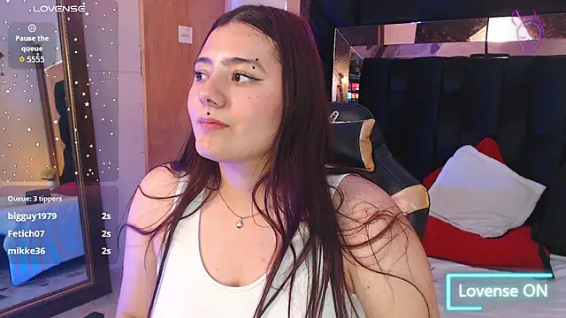 Snapshot of Lizeth_bigboob chatting on 06-03-26, 12:02 Lizeth bigboob online show from 06-03-26, 12:02