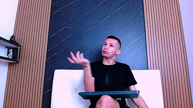 Isak Berekoa online show from 06-05-26, 11:05