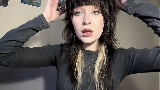KaseySmit123 online show from 05-30-26, 05:54