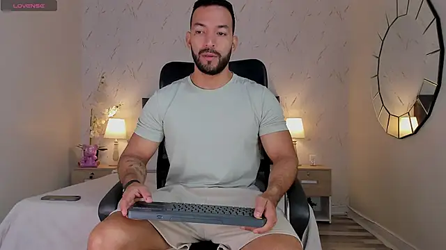 mike-collinss online show from 05-23-26, 01:15