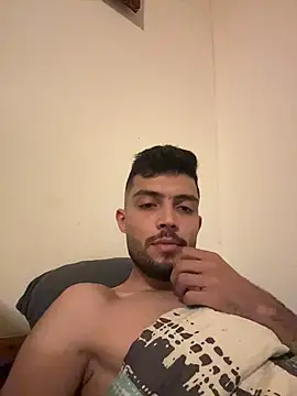 Snapshot of Z-man- chatting on 07-04-26, 11:22 Z-man- online show from 07-04-26, 11:22