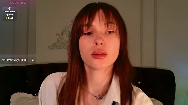 Mili Joy online show from 05-17-26, 06:26