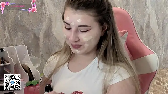 softiekitty online show from 06-20-26, 02:09