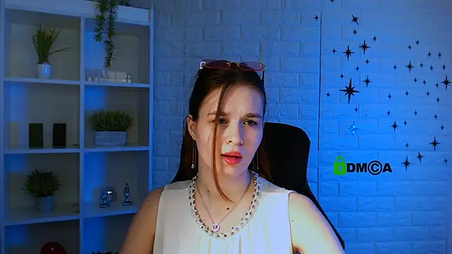 angie foxy1 online show from 06-01-26, 07:15