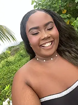 gracee 22 online show from 05-19-26, 10:05
