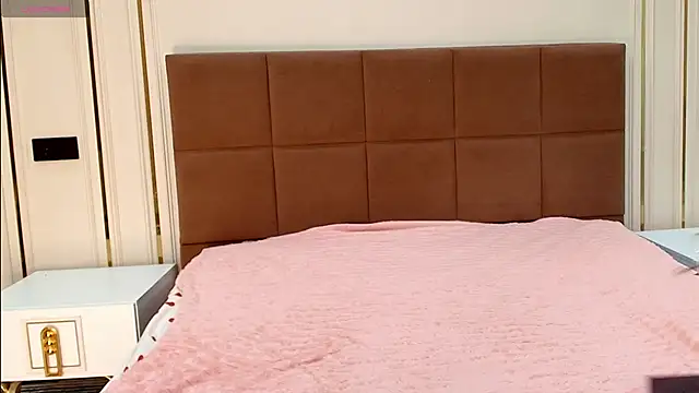 lalisabrown online show from 06-21-26, 11:13