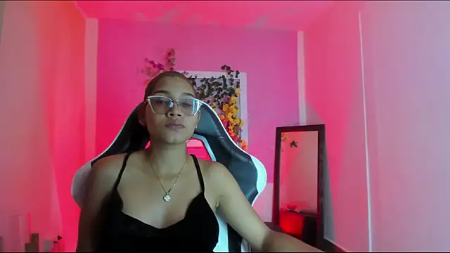 Scarlett Lune online show from 05-29-26, 07:23