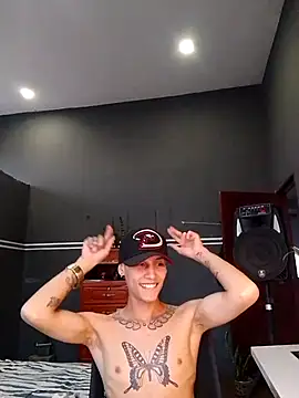 maxwell crazy1 online show from 05-19-26, 10:49