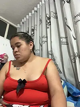 TuGatitaMiau075 online show from 07-02-26, 03:23