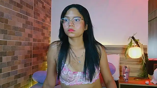Evalune  online show from 06-24-26, 08:52