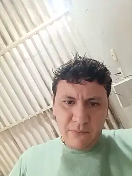 Maduro-Mariquita online show from 06-16-26, 01:36