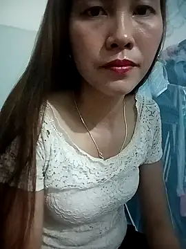 Snapshot of Suly-sweet chatting on 06-15-26, 12:51 Suly-sweet online show from 06-15-26, 12:51