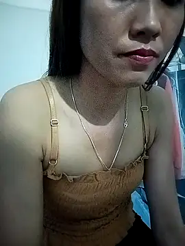 Snapshot of Suly-sweet chatting on 06-17-26, 11:56 Suly-sweet online show from 06-17-26, 11:56