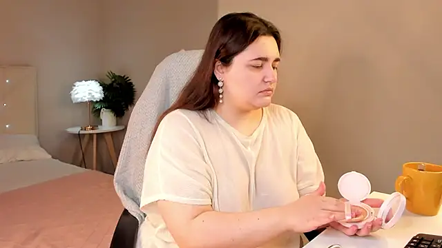 Ayleen Gece online show from 05-20-26, 03:13