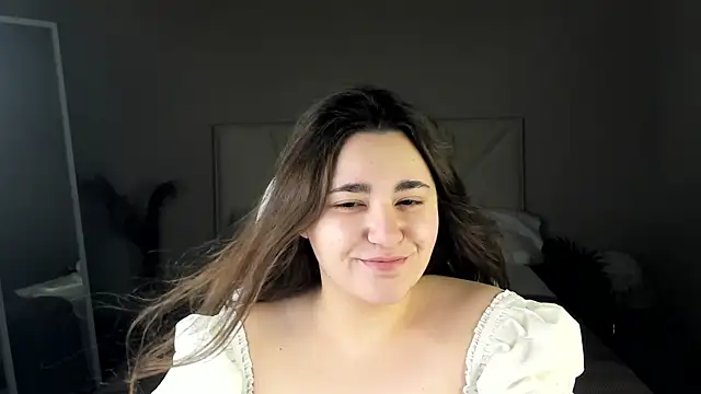 Ayleen Gece online show from 06-17-26, 03:31