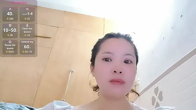 F-Yingying online show from 06-20-26, 01:30