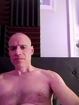 Snapshot of kinkypenisontina chatting on 03-22-26, 12:30 kinkypenisontina online show from 03-22-26, 12:30