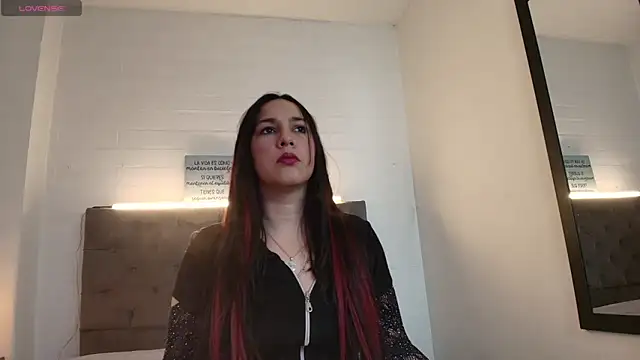 Rossy Marks online show from 06-19-26, 02:38