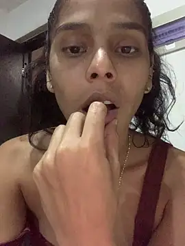 Saray queen1 online show from 05-22-26, 05:36