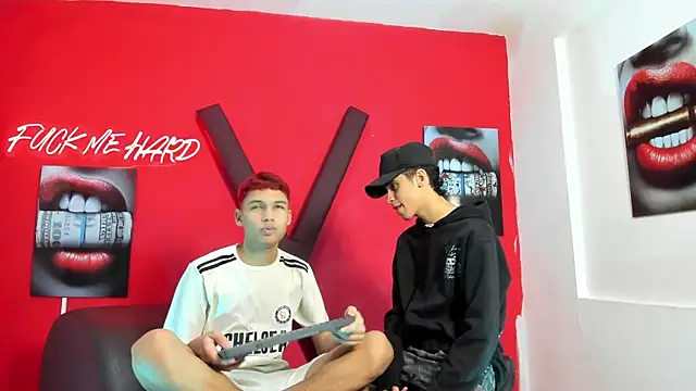 KING LOVERS1 online show from 05-16-26, 07:27