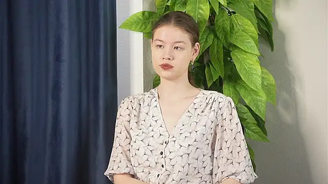 AlberthaVezza online show from 05-25-26, 04:18