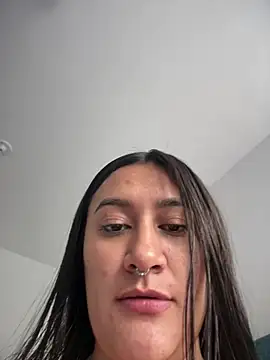 Vyolet  online show from 07-19-26, 12:31