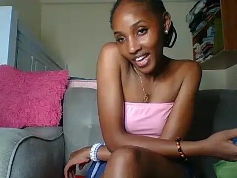 Snapshot of Velvet_peach chatting on 06-27-26, 08:47 Velvet peach online show from 06-27-26, 08:47