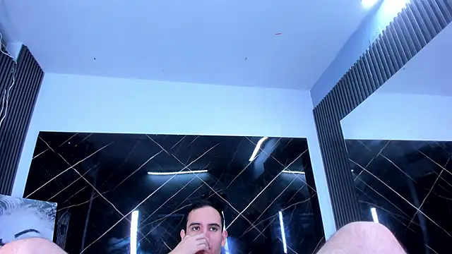Charlize-23 online show from 06-27-26, 11:48