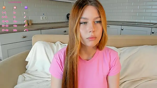 AliceFlowe online show from 06-12-26, 12:04