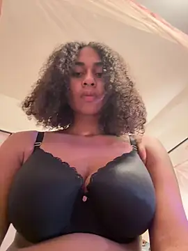 princesaAngel online show from 05-15-26, 08:32