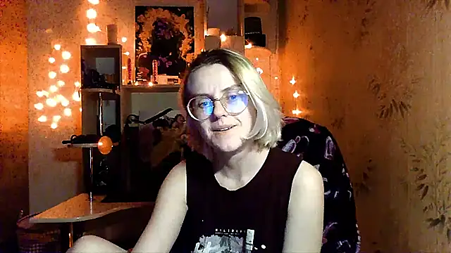   Freya    online show from 05-21-26, 08:27