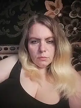L-AN-A online show from 05-18-26, 05:46
