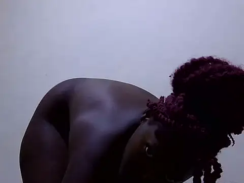 pretty leila1 online show from 07-20-26, 07:33
