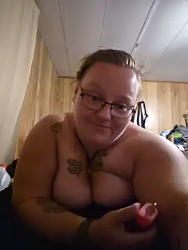 subbybabygirl696985 online show from 06-11-26, 09:35