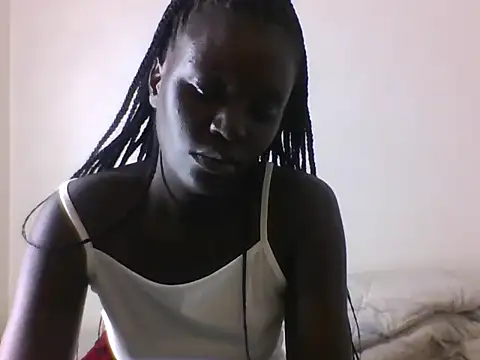 LatishLava online show from 06-10-26, 02:49