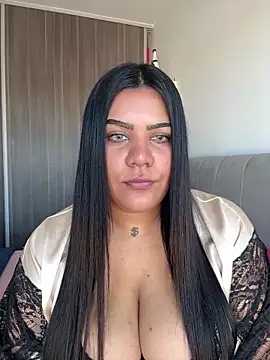Snapshot of CharlotteFoxx3 chatting on 05-15-26, 06:15 CharlotteFoxx3 online show from 05-15-26, 06:15