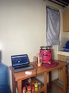 Naughty-dee online show from 05-15-26, 06:48