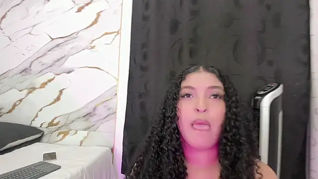 kaleb violeta00 online show from 06-24-26, 05:06