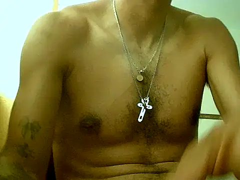 Negritohot3682 online show from 06-17-26, 08:21