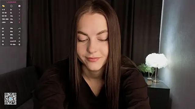 CarolannMirjah online show from 06-23-26, 04:21