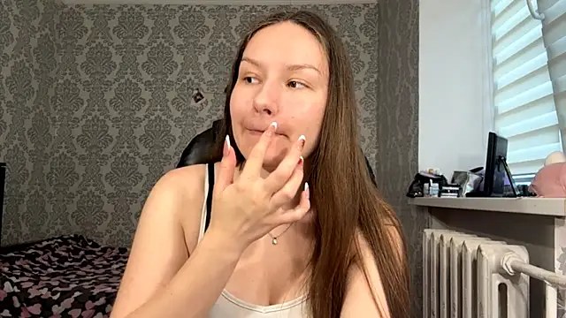ShaylaChong online show from 06-30-26, 04:13
